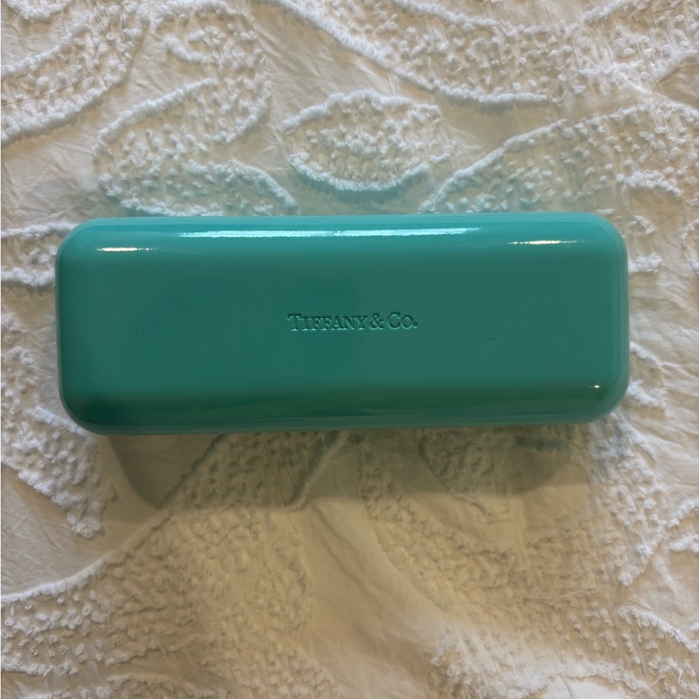 Tiffany & Co. Hardshell Eyewear Case in Tiffany Blue